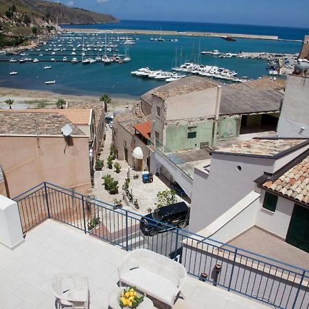 La TERRAZZA sul PORTO Apartment Castellammare del Golfo Exterior foto
